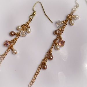 Mauve Pearl and Swarovski Crystal Dangle Earrings